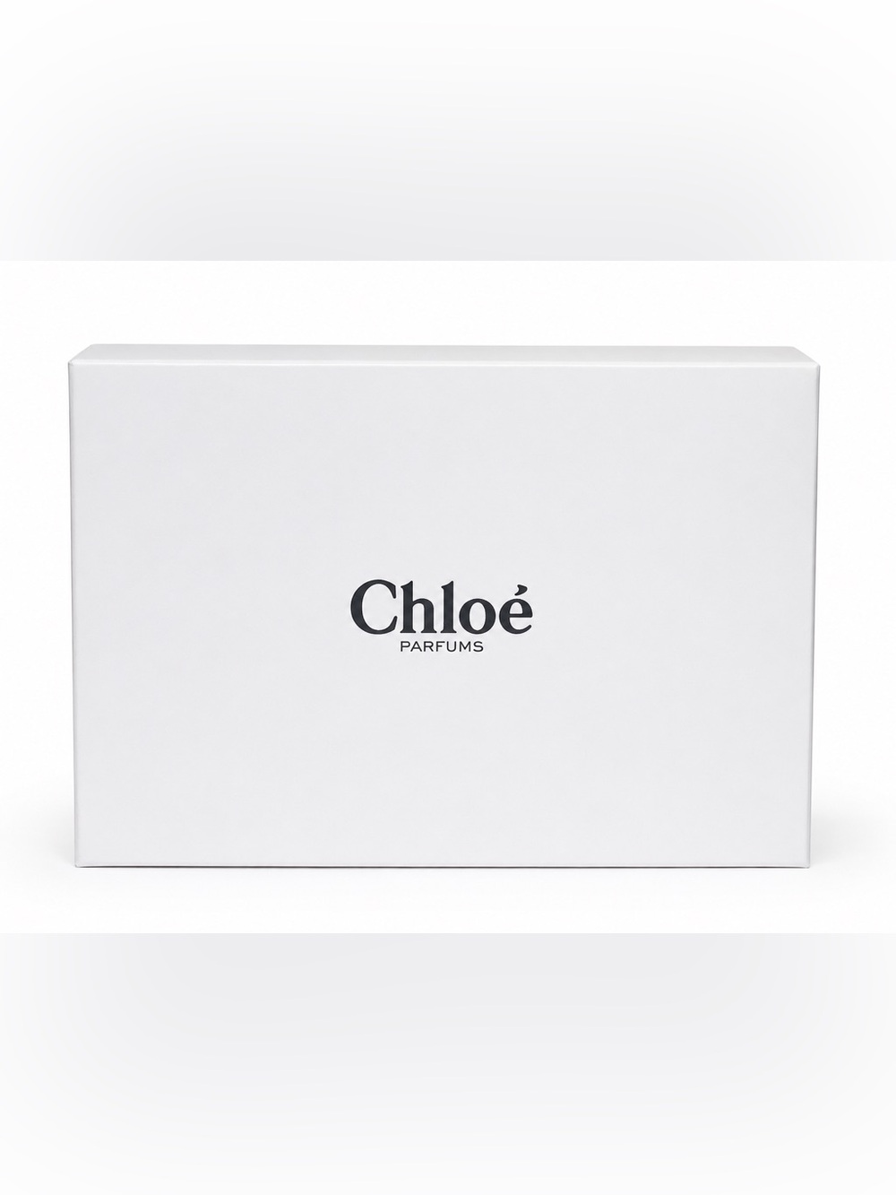 Chloé 5ml Eau De Parfum & Burgundy Chloé Parfums Pouch - Picture 4 of 5